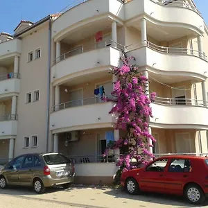 Angie Apartmán Biograd Na Moru